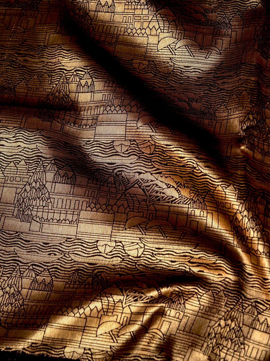 Banarasi Ghat Woven & Shikargaah Weaved Saree