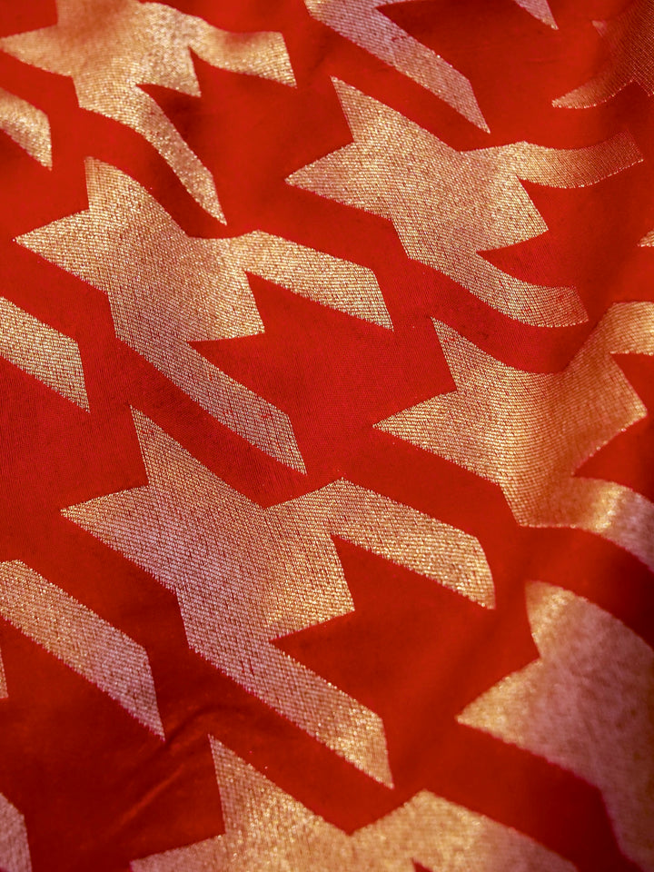 Banarasi Red Bridal Crepe Silk Saree with Zari Woven Gerum Design