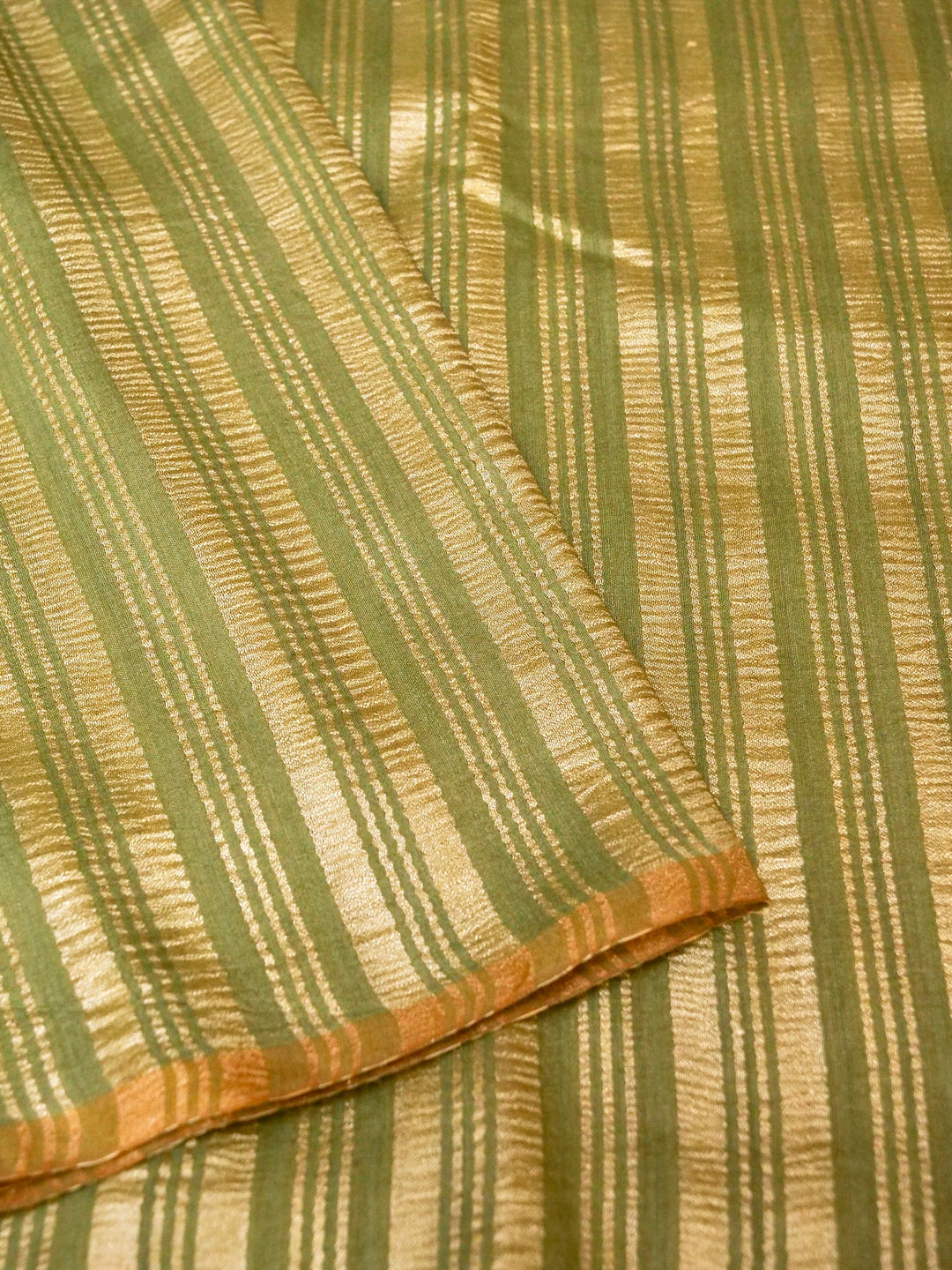 Grass Green Handloom Munga Silk Saree
