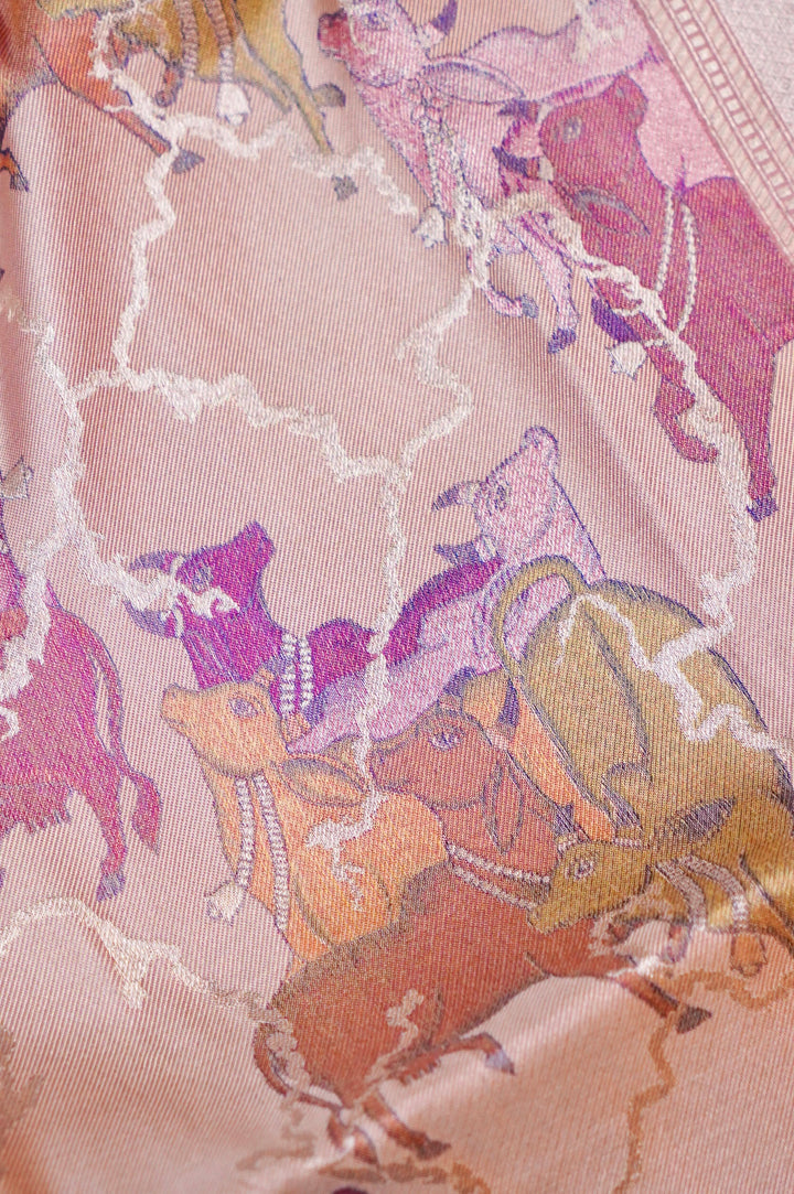 Graceful Handwoven Peach Tanchoi Banarasi Saree in Pure Katan Silk – Adorned with Figure Motifs