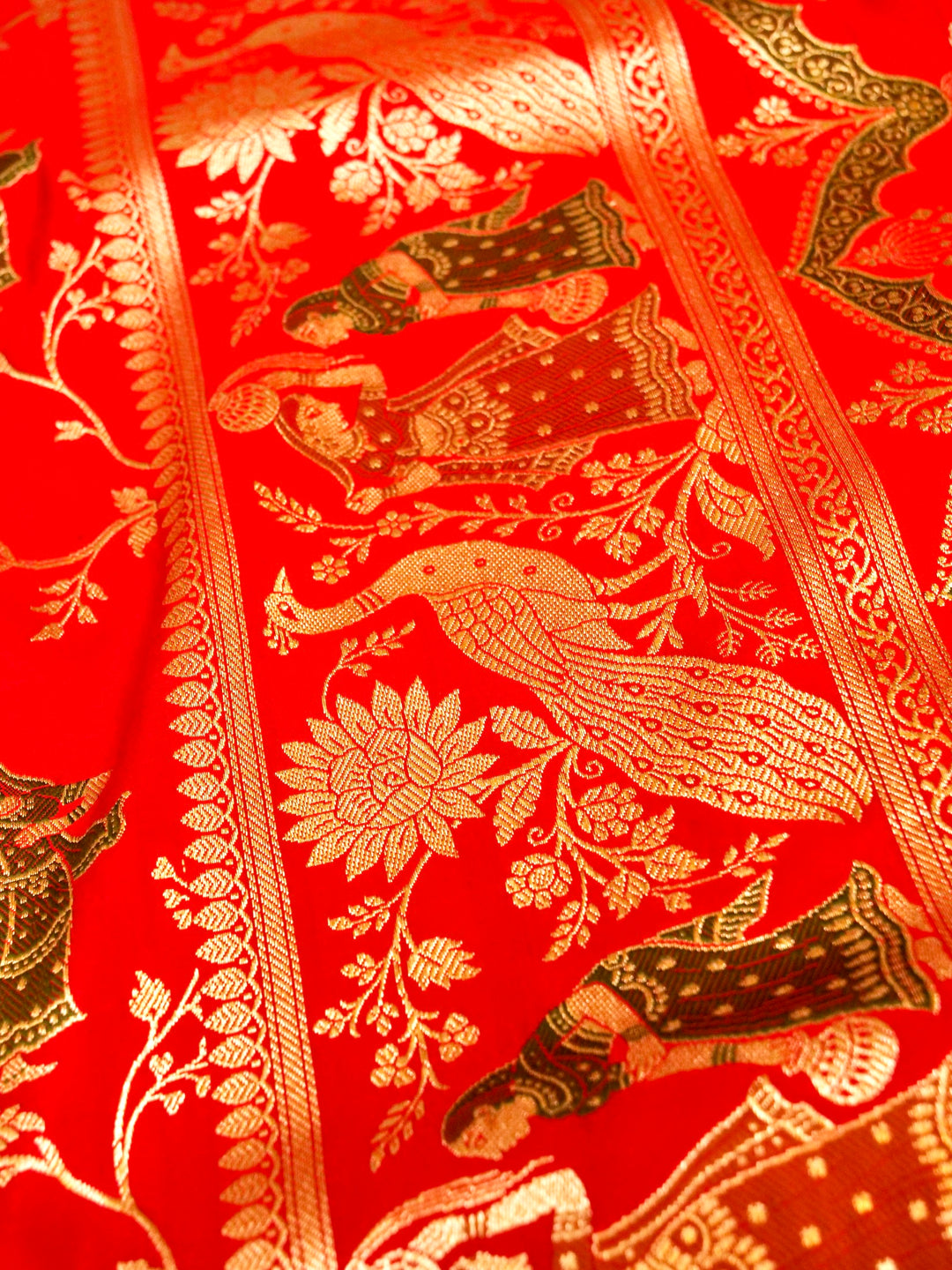 Vermilion Red Banarasi Pure Satin Silk Saree with Heavy Zari Work