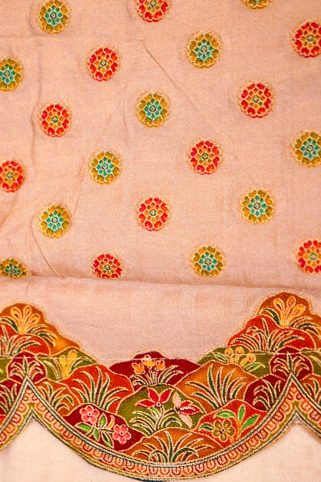 Whispers of Sage Off White Crepe Silk Saree Inspired by Nature’s Serenity