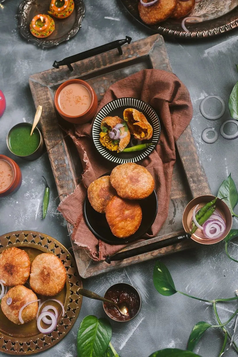 “Savoring Banaras: Top 5 Unmissable Delicacies You Simply Must Try”