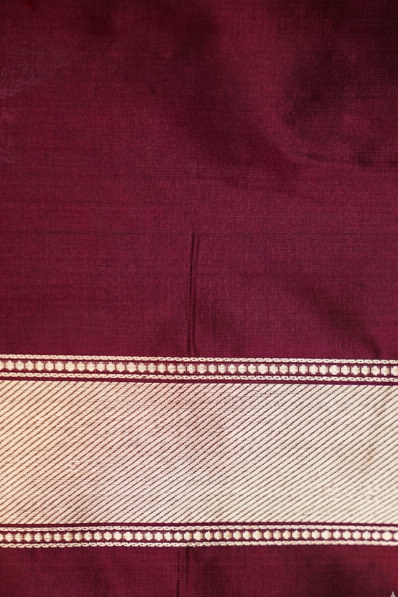 Pure Banarasi Maroon Katan Silk Handloom Ghat Saree