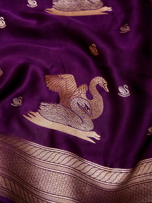 Banarasi Mashru Silk Figure Motif Zari Saree