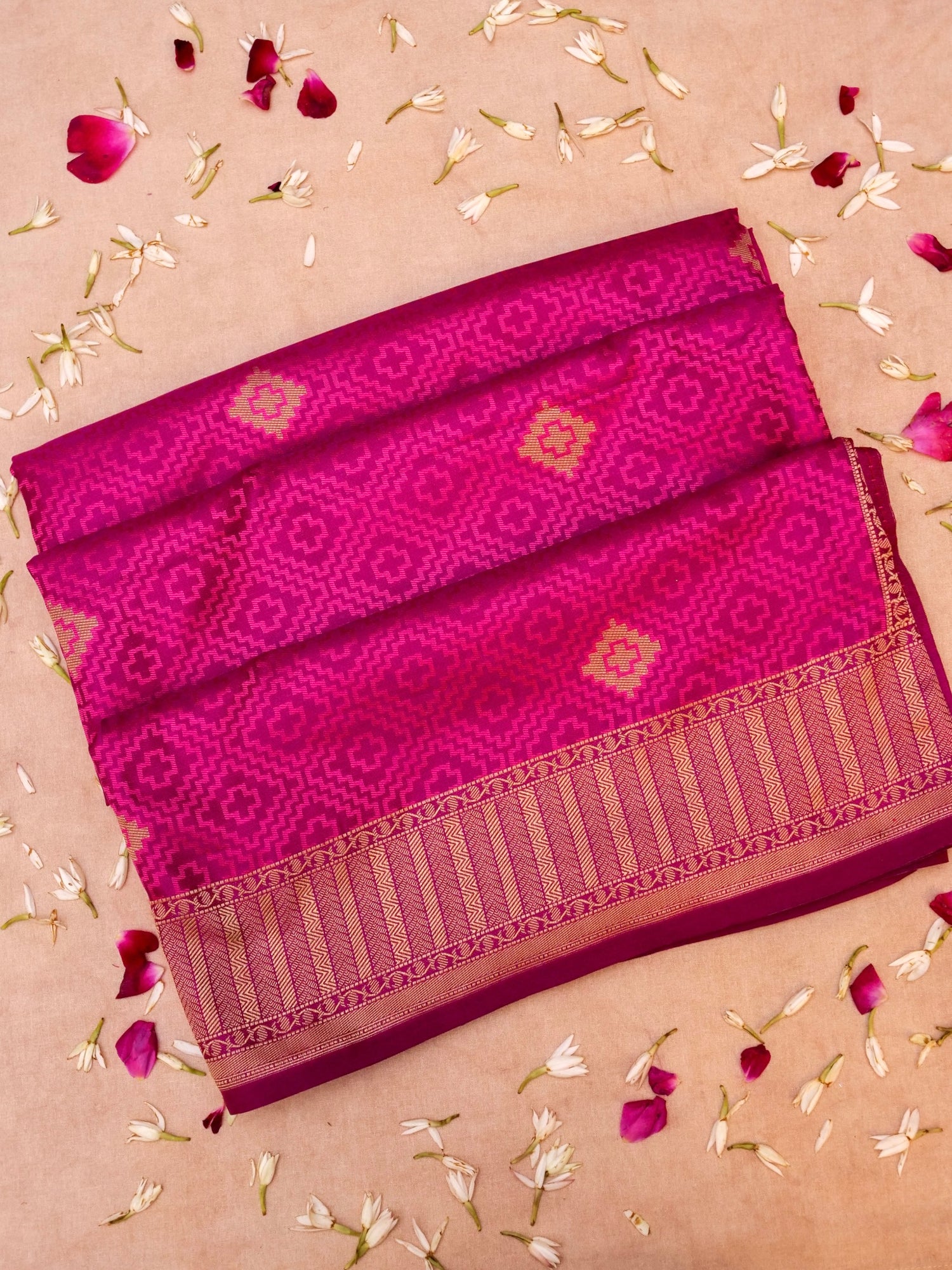 Banarasi Tanchoi Silk Saree