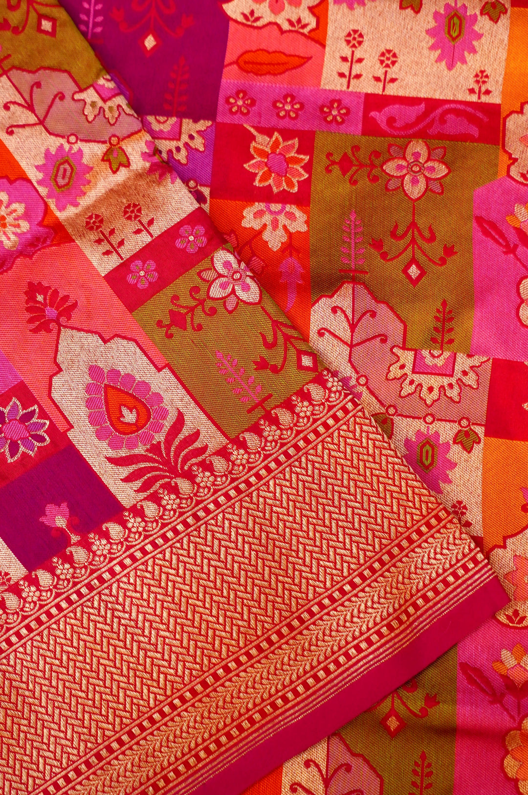 Navrang Tara – Handwoven Rangkat Banarasi Pure Katan Silk Saree