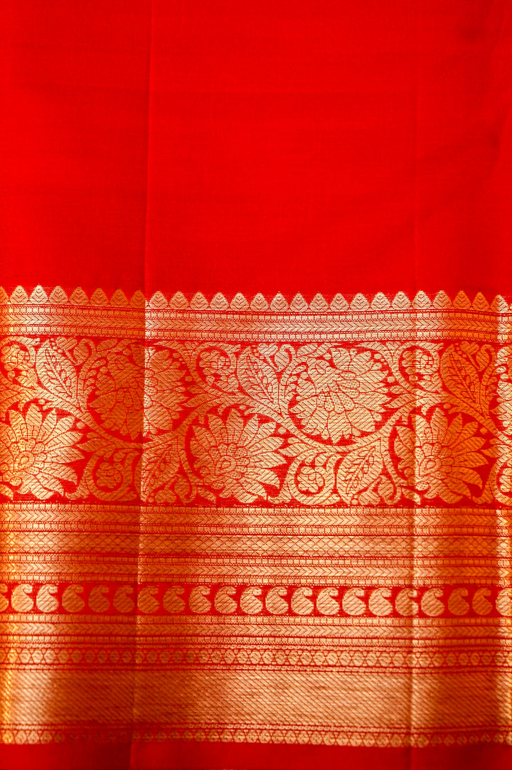 Vibrant Red Traditional Kanjivaram Silk Brocade Saree View 7