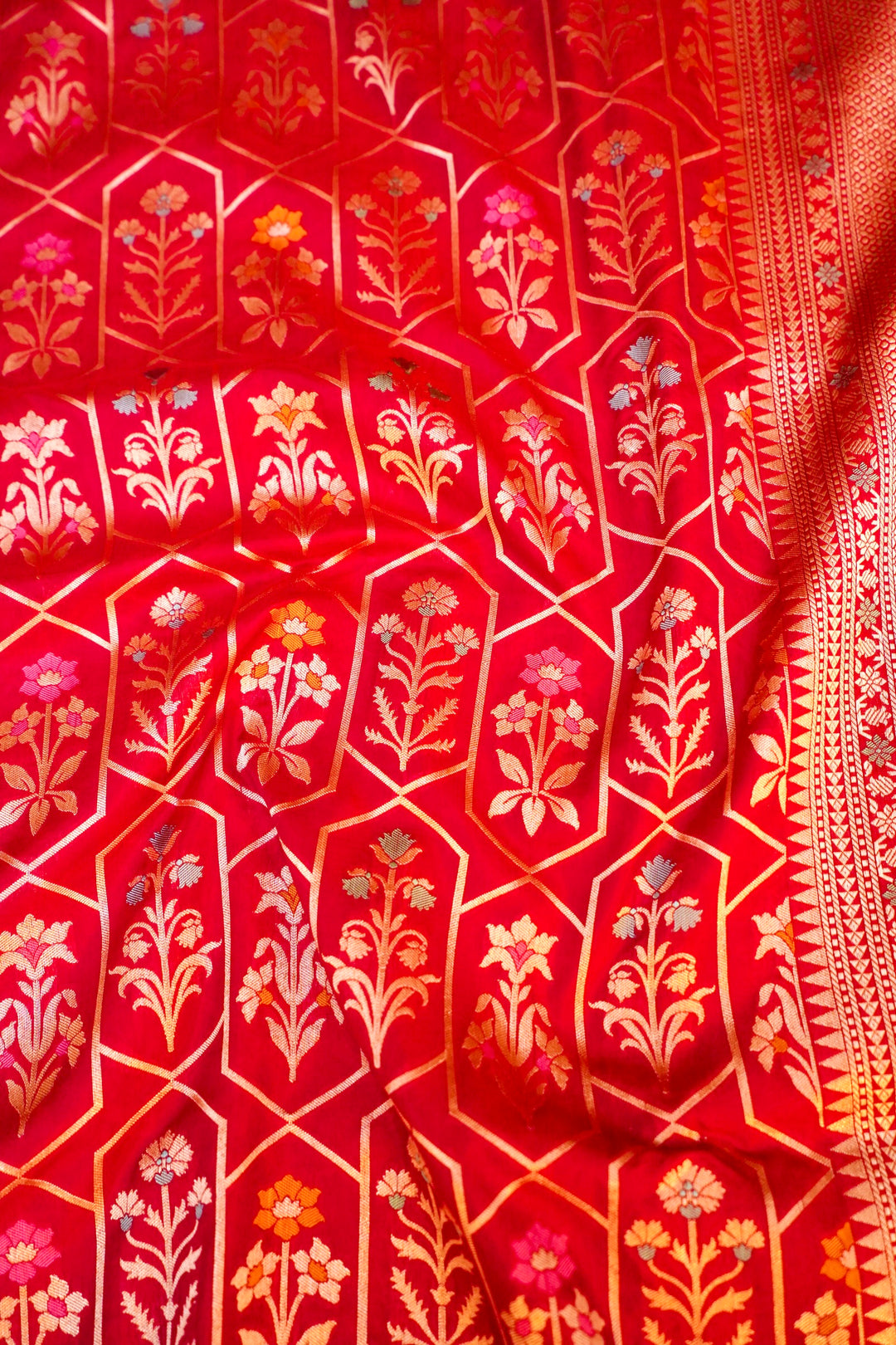 Charming Pink Pure Handloom Katan Silk Meenakari Banarasi Saree