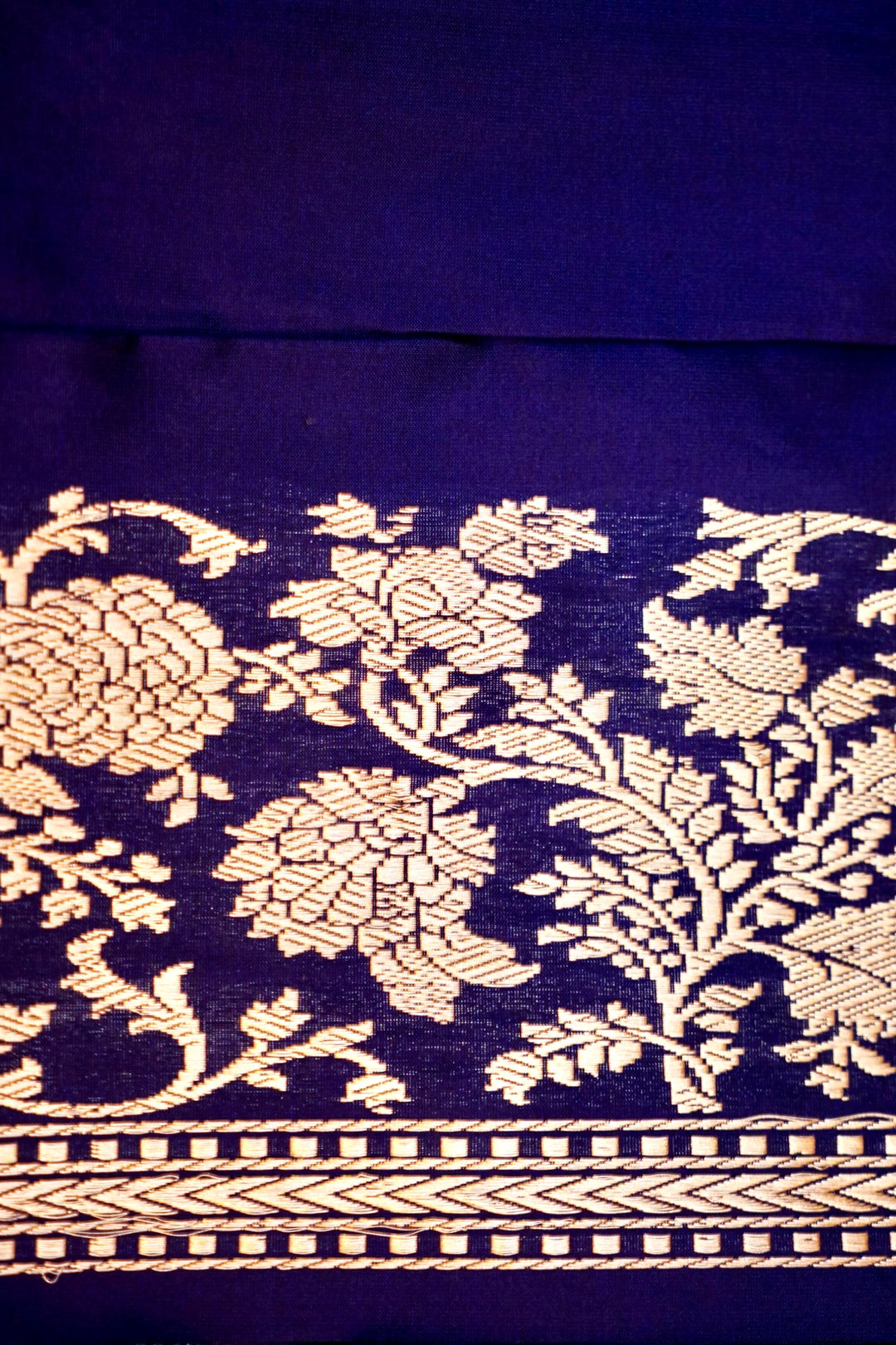 Royal Navy Blue Pure Handloom Katan Silk Kadwa Banarasi Saree