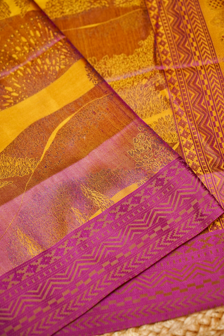 Bright Yellow Handwoven Pure Banarasi Tanchoi Silk Saree