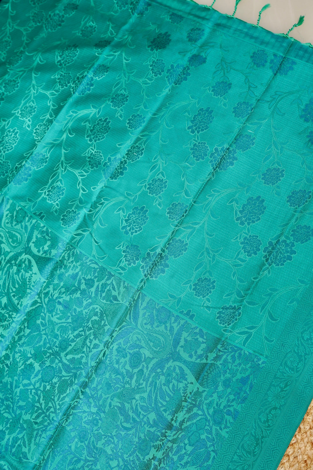 Rama Green Handwoven Pure Banarasi Tanchoi Silk Saree