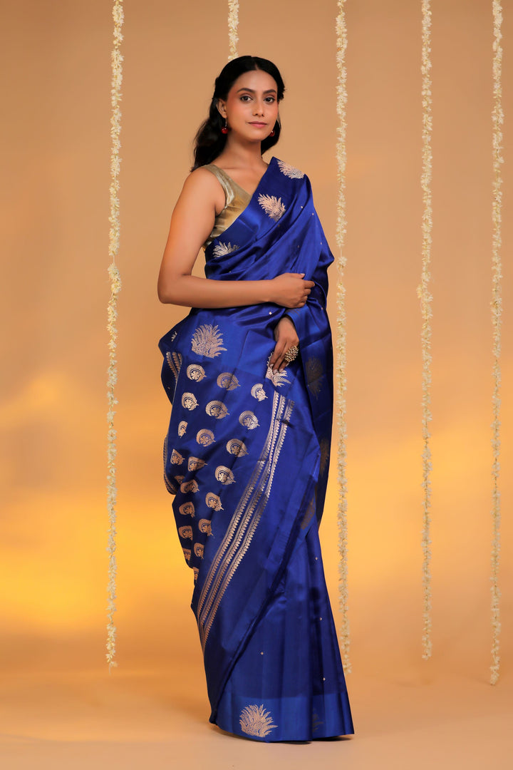 handwoven royal blue banarasi pure mashru silk leopard motif raw mango saree side view