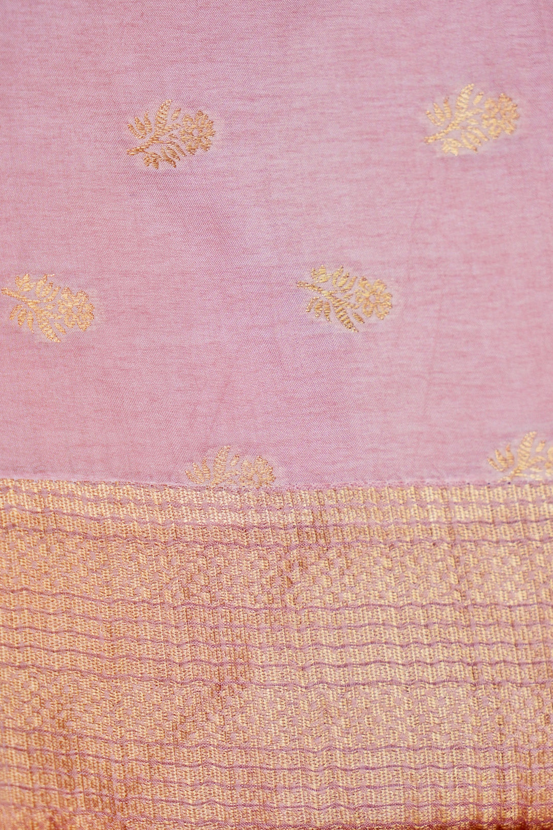 Graceful Pink Kota Check Saree Sona Rupa Zari Floral Motifs on Classic Handwoven Checks
