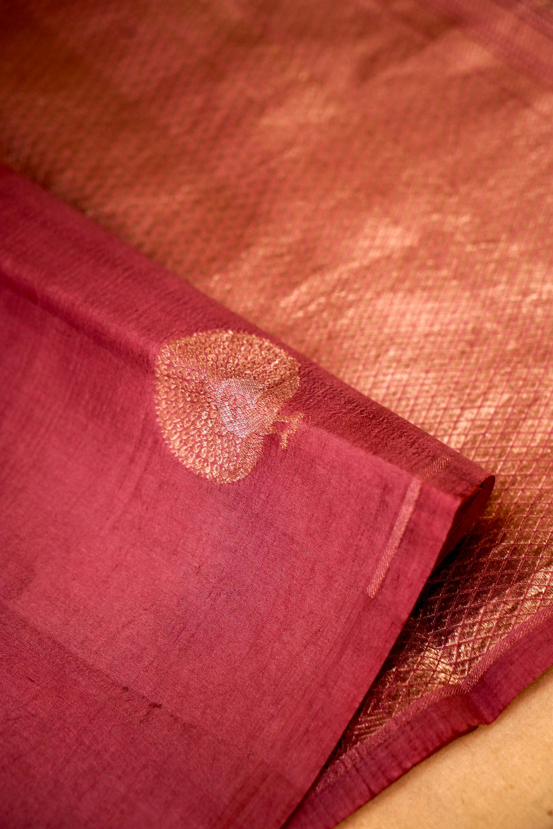 Onion Pink Grace Pure Brocade Silk Handloom Saree Border