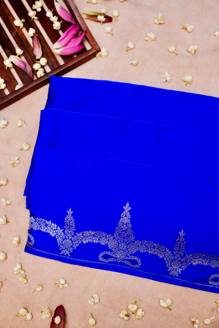 Timeless Elegance in Royal Blue Mashru Silk Saree with Zari Woven Border & Pallu