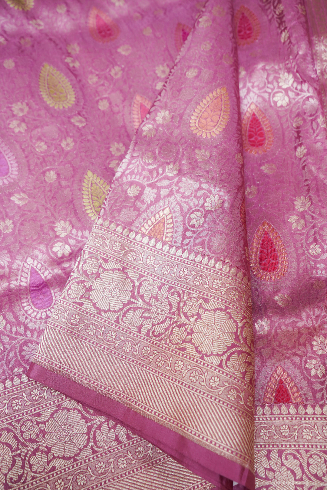 Lavender Handwoven Banarasi Pure Katan Silk Brocade Meenakari Jaal Saree