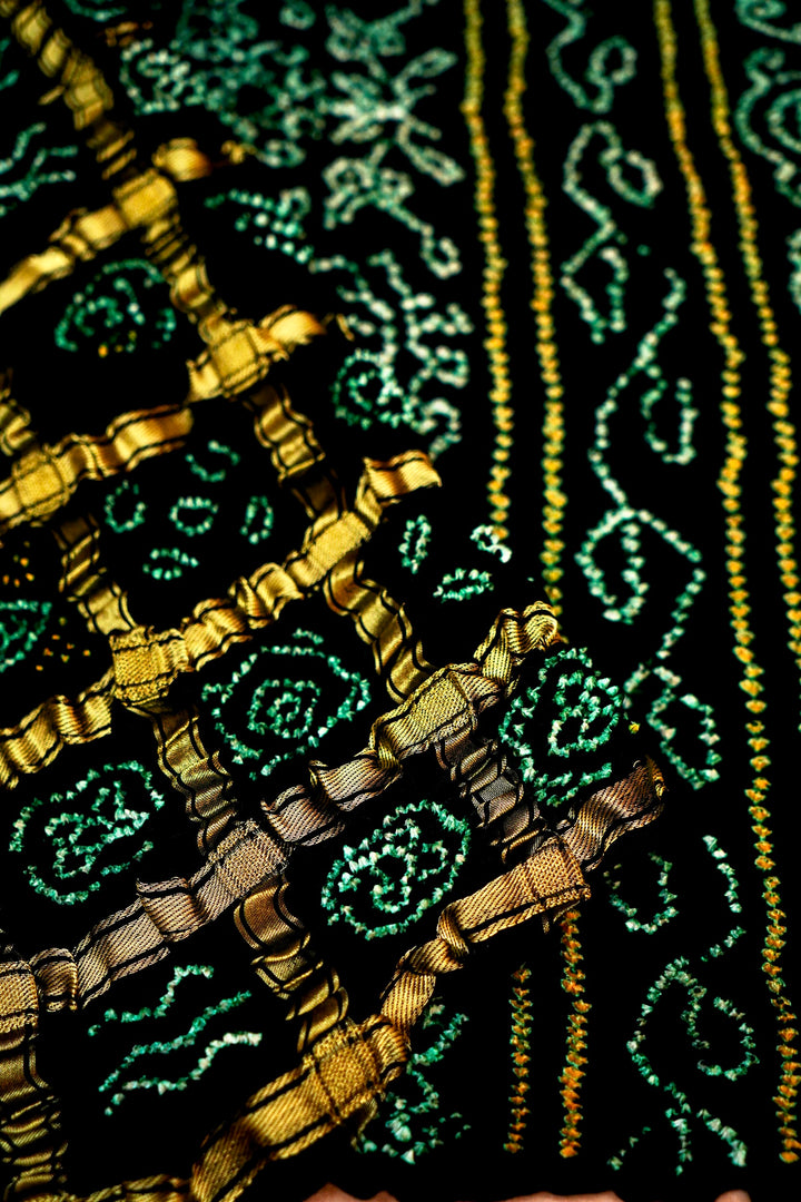 Timeless Bridal Grace Dark Green Gharchola Silk Saree with Zari Checks & Bandhej Motifs