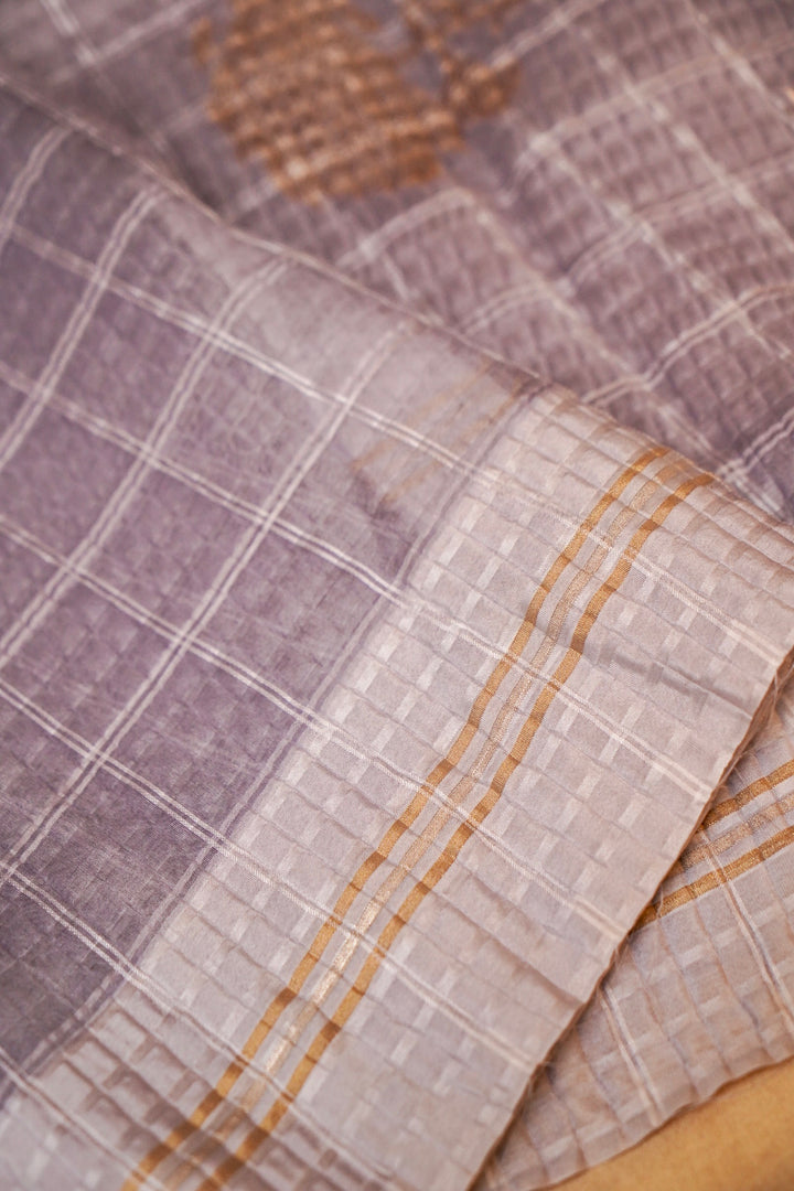 Grey Checkered Grace Pure Banarasi Silk Organza Saree View 3