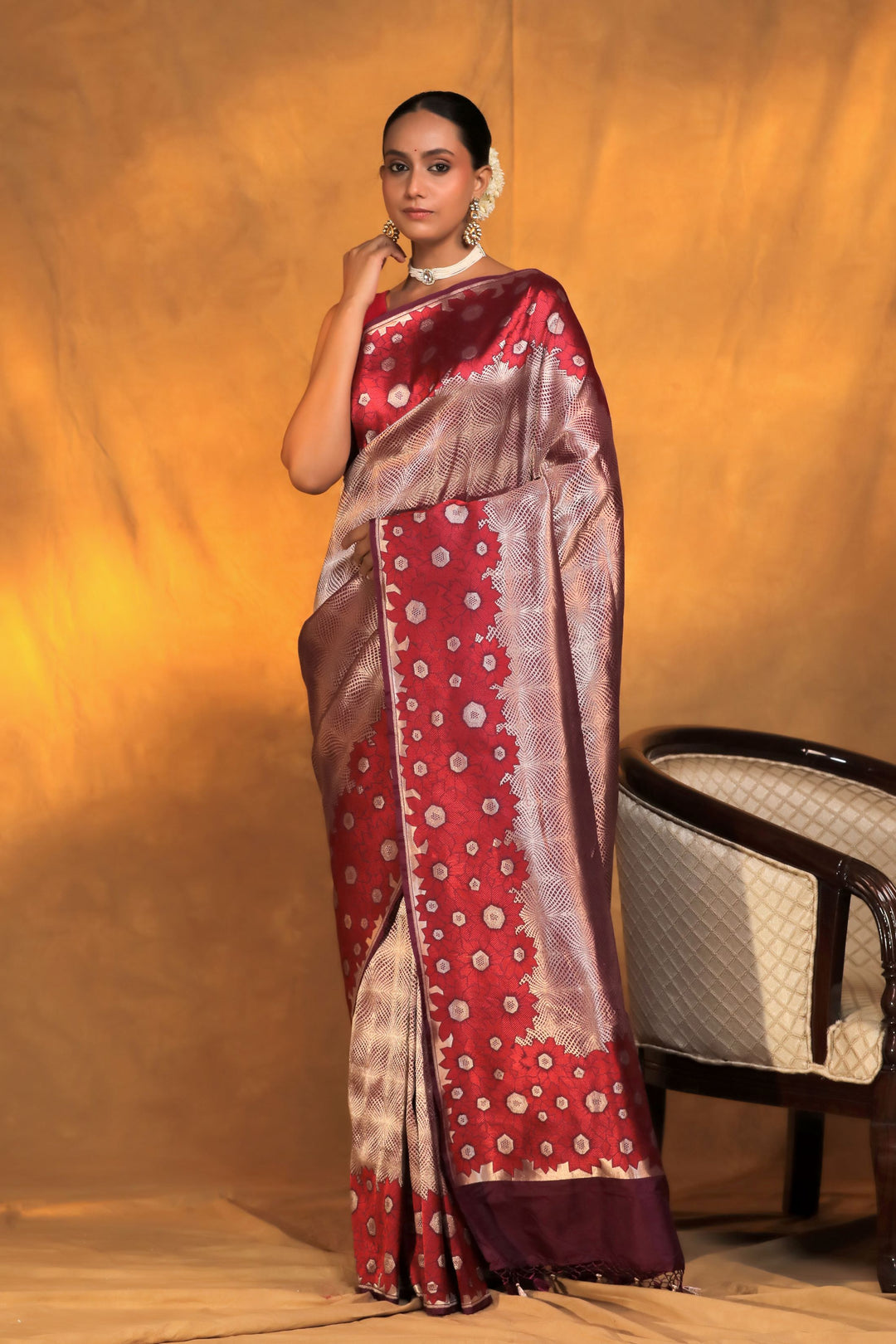 banarasi handloom wine pure brocade katan silk saree with tanchoi border and pallu side view 1