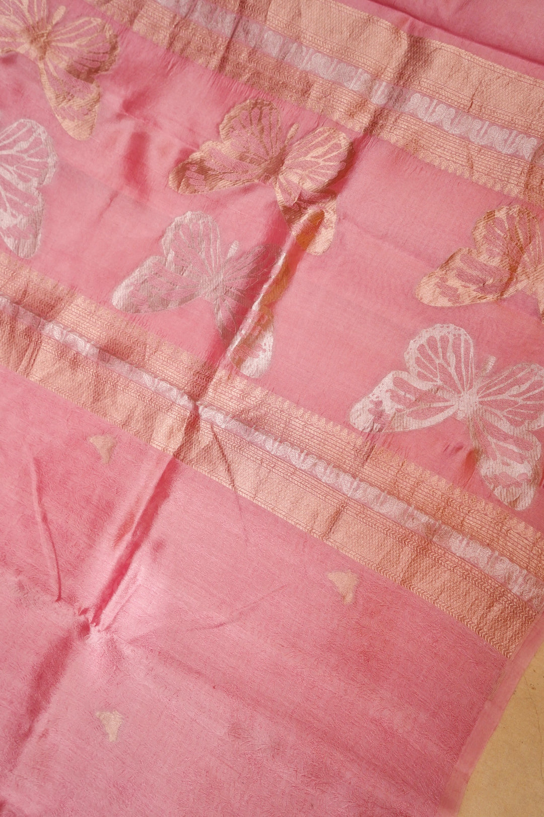 Blush Baby Pink Banarasi Handloom Pure Tanchoi Saree Open View