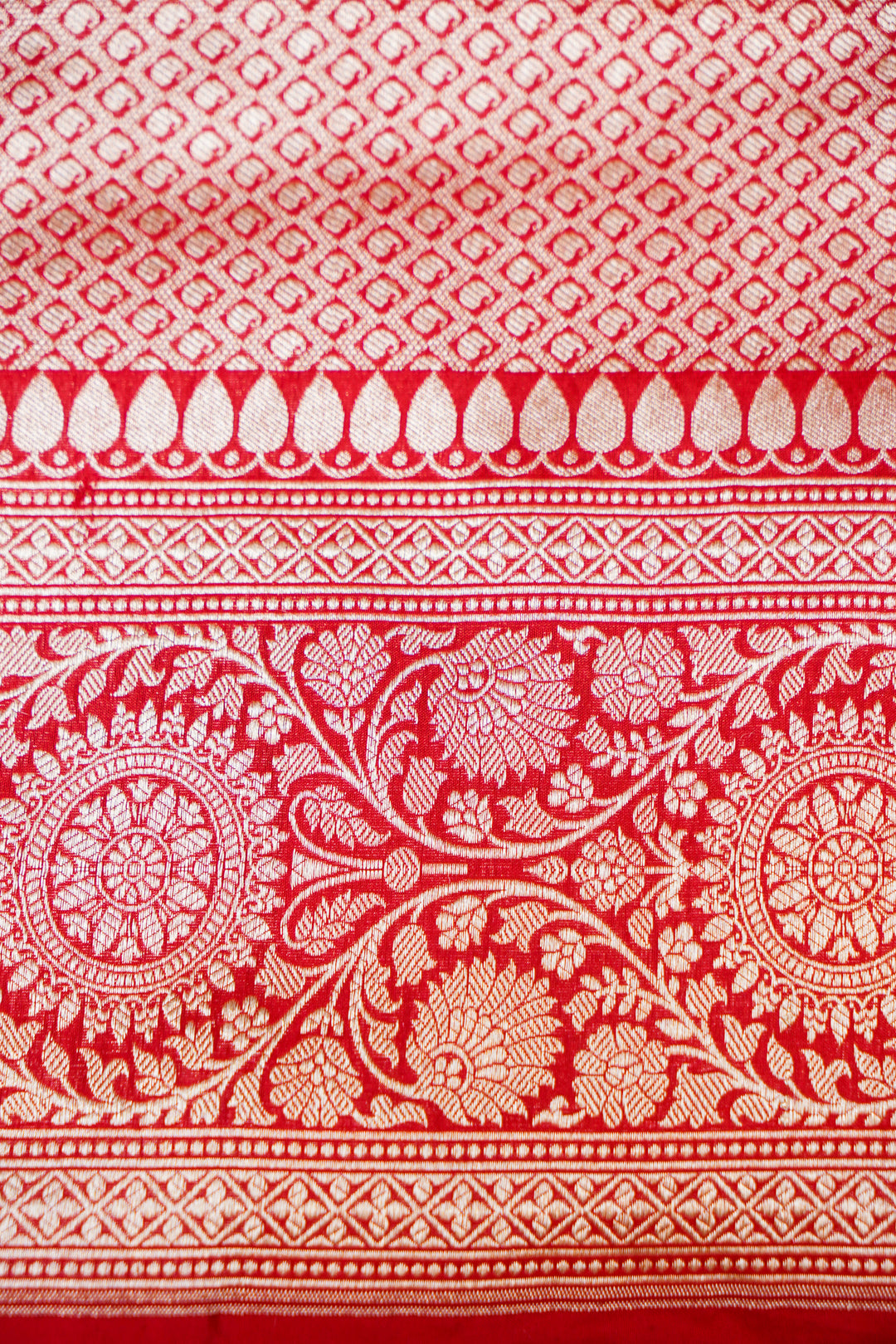 Red Bridal Handwoven Banarasi Pure Katan Silk Brocade Meenakari Jaal Saree