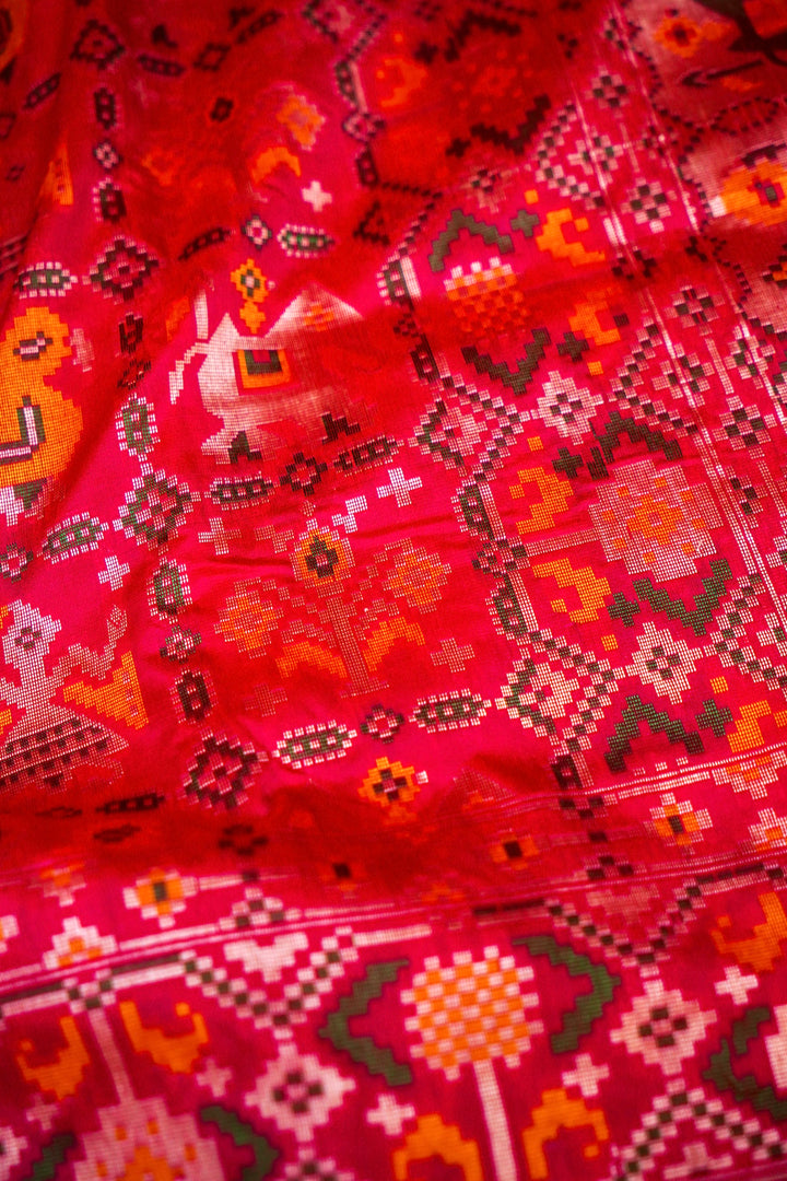 Regal Pink Handwoven Banarasi Katan Silk Patola Saree Bridal Elegance in Pure Tradition
