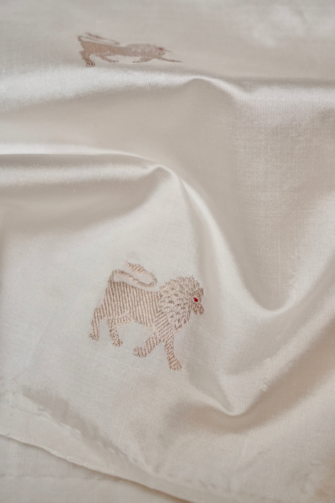 Handwoven Banarasi Pure Puna Silk Saree with Zari Woven Lion Motifs