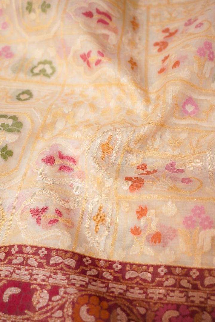 Royal Handwoven Banarasi Avadhi Jamdani Pure Kora Silk Saree with Meenakari Weaving View 4