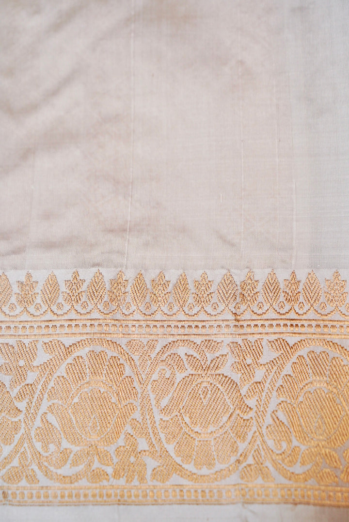 Threads of Royal Heritage – The Banarasi Puna Silk Elegance