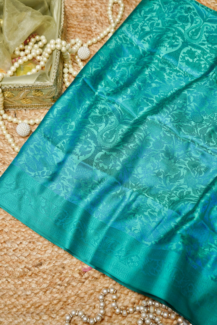 Rama Green Handwoven Pure Banarasi Tanchoi Silk Saree