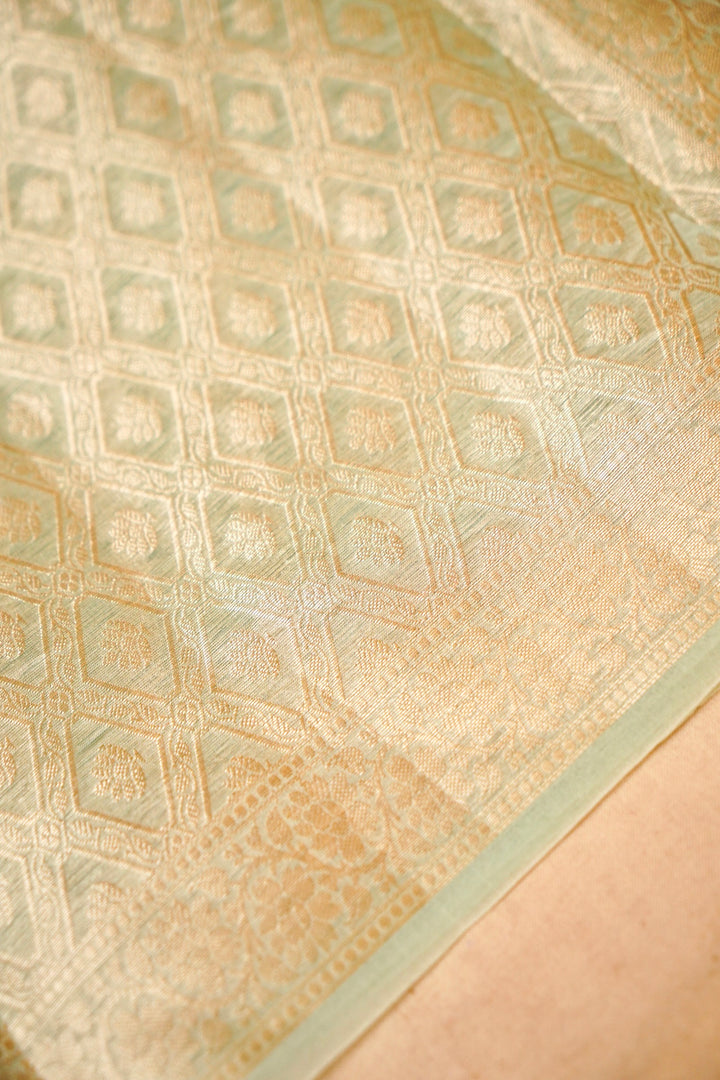 Pastel Green Zari Grace Border Pure Organza Silk Saree Pallu