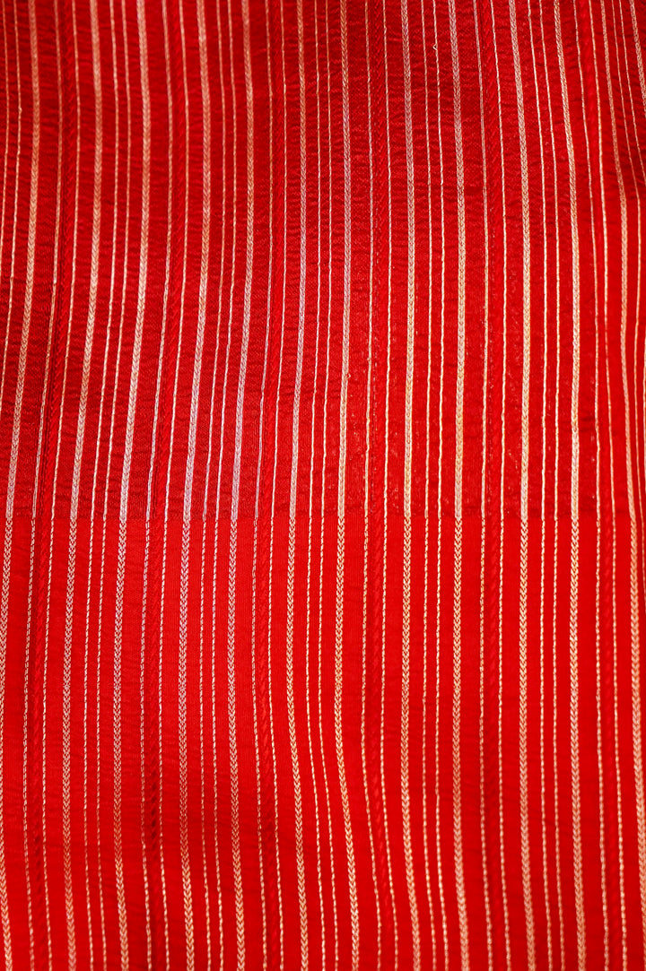 Bridal Crimson Majesty – Pure Handloom Silk Saree with Animal Weaving