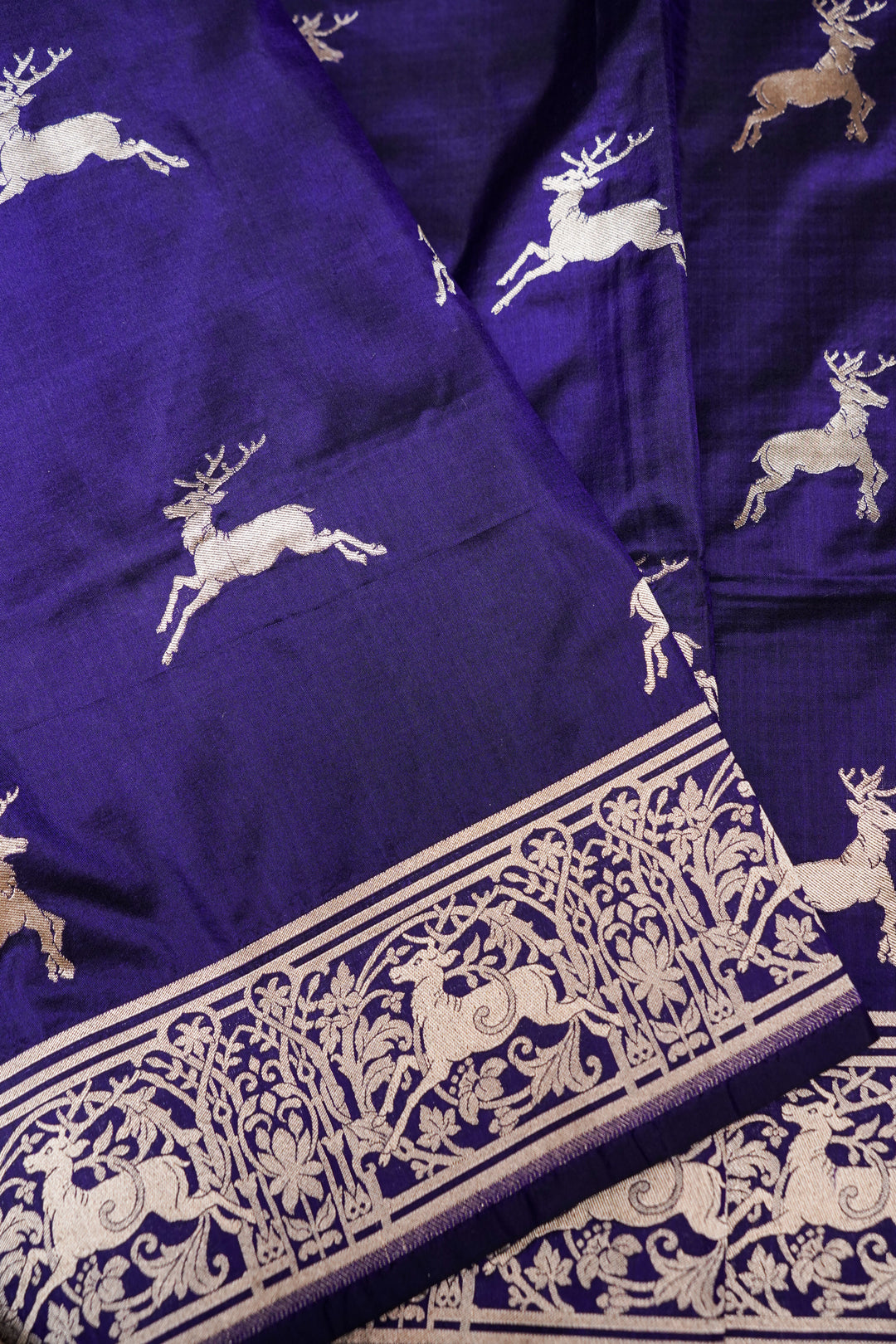 Navy Blue Handwoven Banarasi Pure Katan Silk Deer Motif Saree
