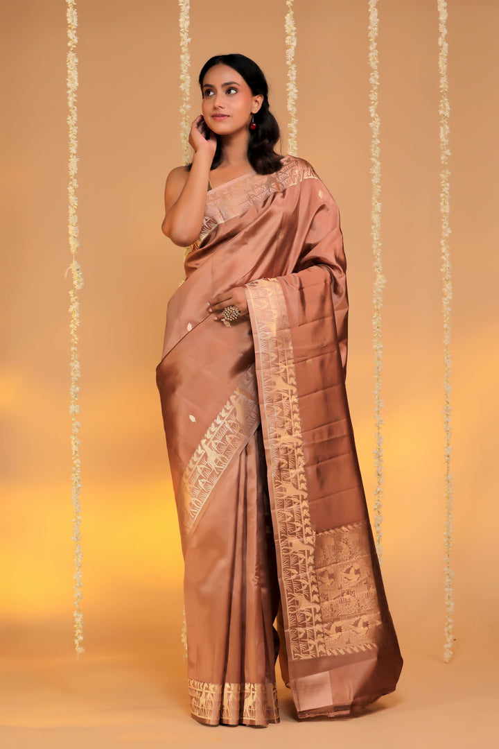 deep mauve handwoven banarasi pure mashru silk shikargah weaving border and pallu closeup view 3