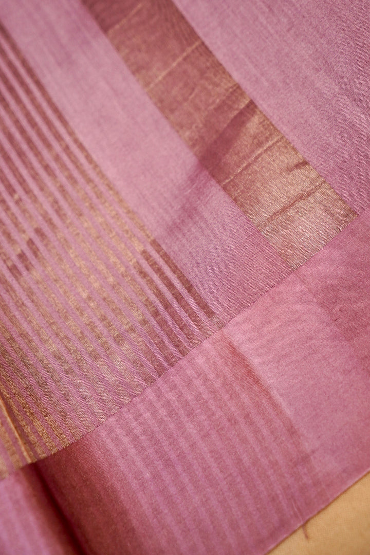 Mauve Pink Stripe Luxe Banarasi Tissue Silk Saree View 3
