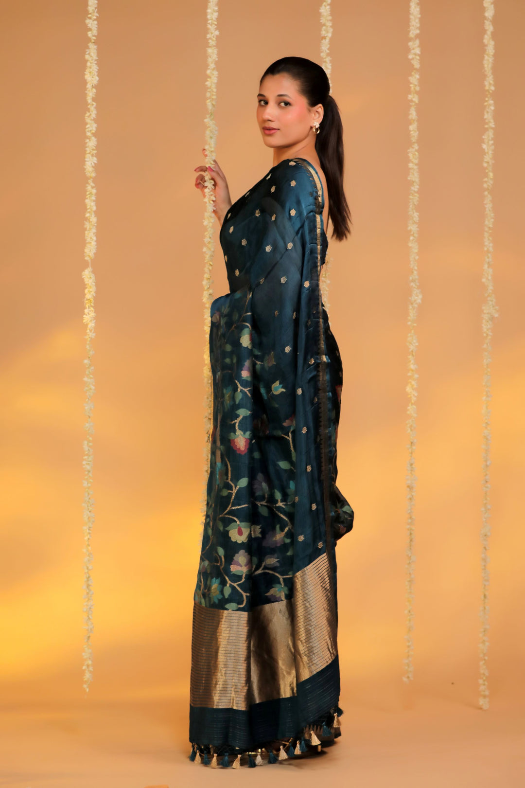 teal blue kota silk figure motif silk border saree side view