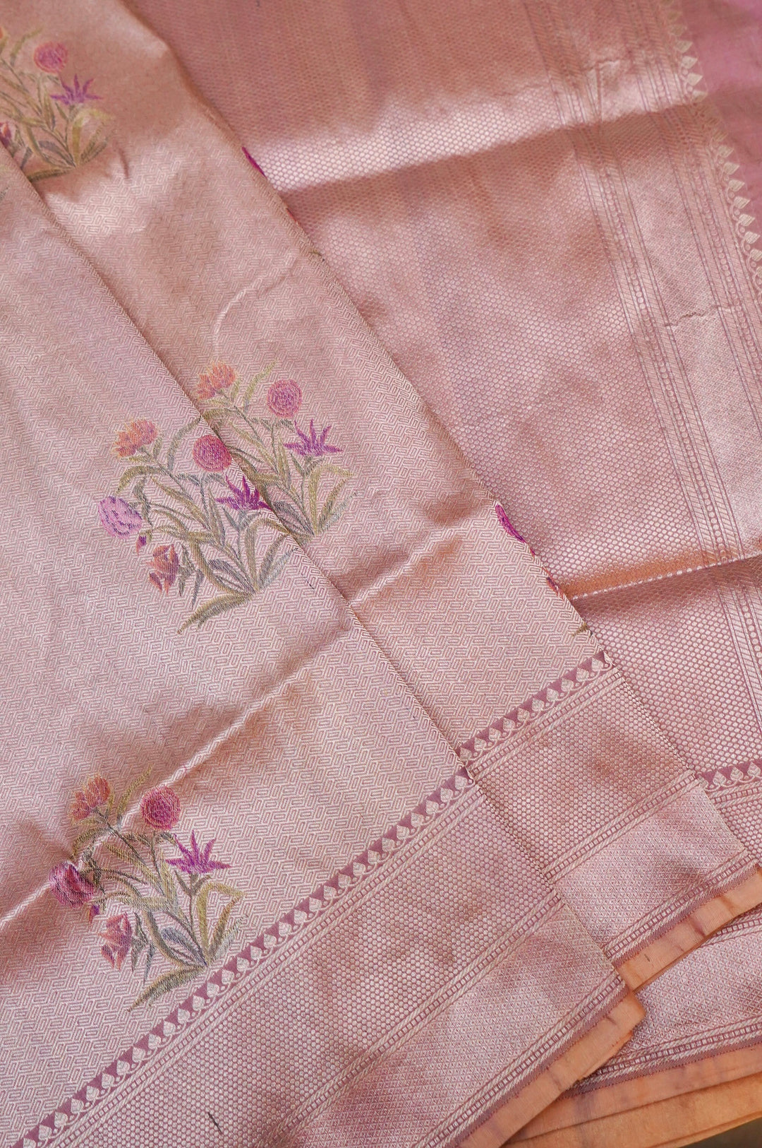 Luxury Handwoven Mauve Banarasi Saree in Pure Katan Silk with Detailed Tanchoi Motifs