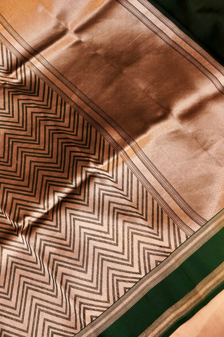 Emerald Soirée – Green Pure Handloom Organza Brocade Silk Patli Saree
