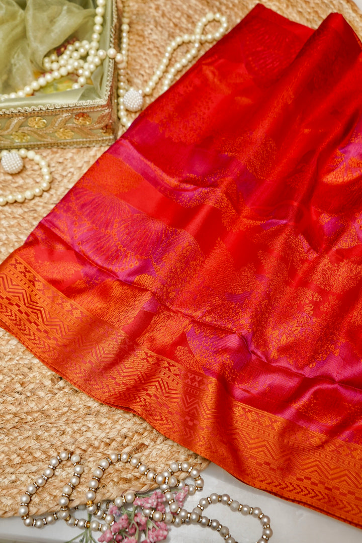 Classic Red Handwoven Pure Banarasi Tanchoi Silk Saree