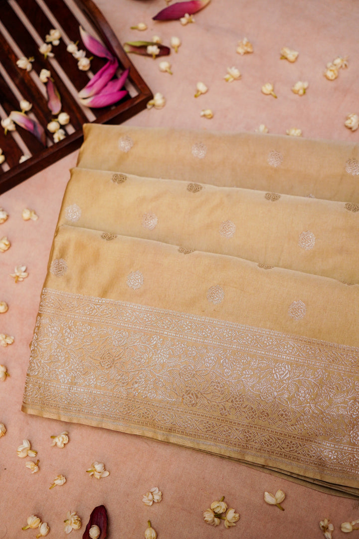 Banarasi Pastel Yellow Mashru Silk Saree Silver Zari Booti with Rich Border & Pallu