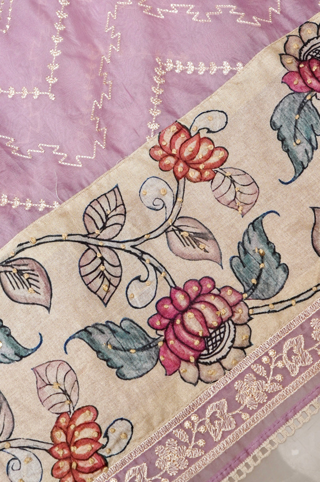 Elegant Organza Saree with Kalamkari Border & Katha-Resham Embroidery