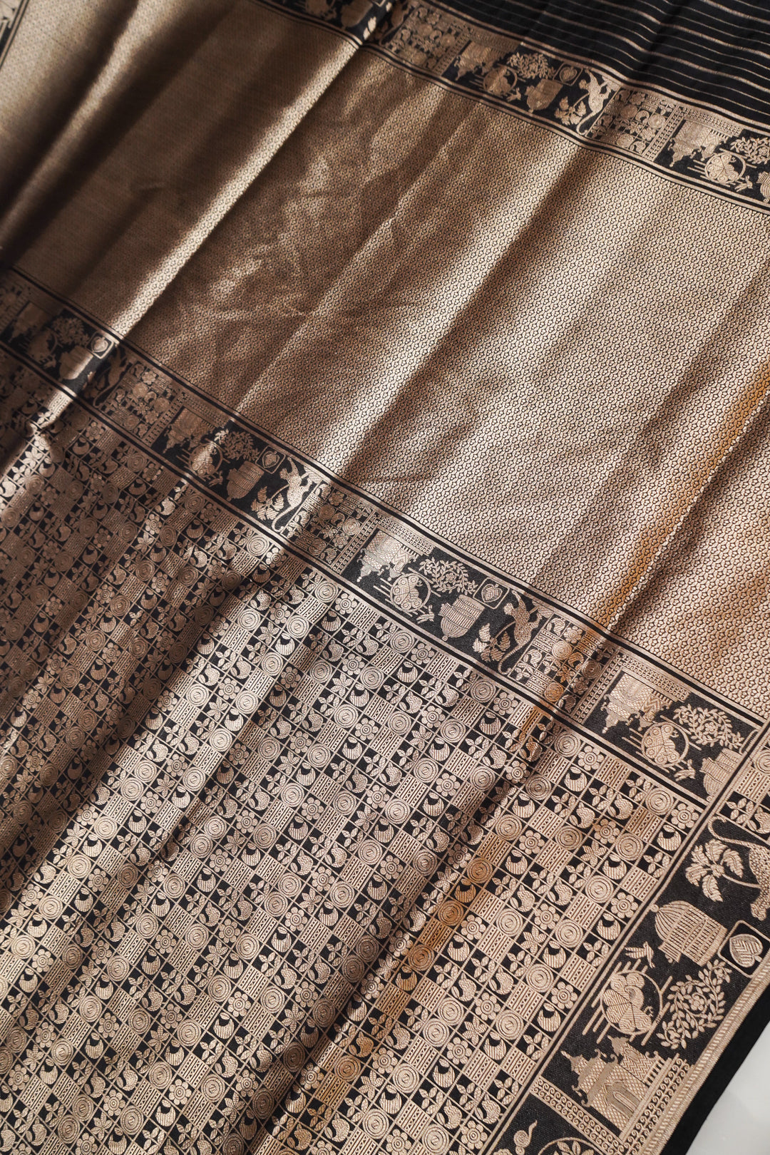 Black Pure Banarasi Handloom Katan Silk Contemporary Brocade Saree