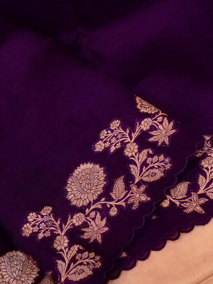 Handwoven Purple Pure Silk Saree with Brocade Hand Appliqué Work Brocade Blouse View 3