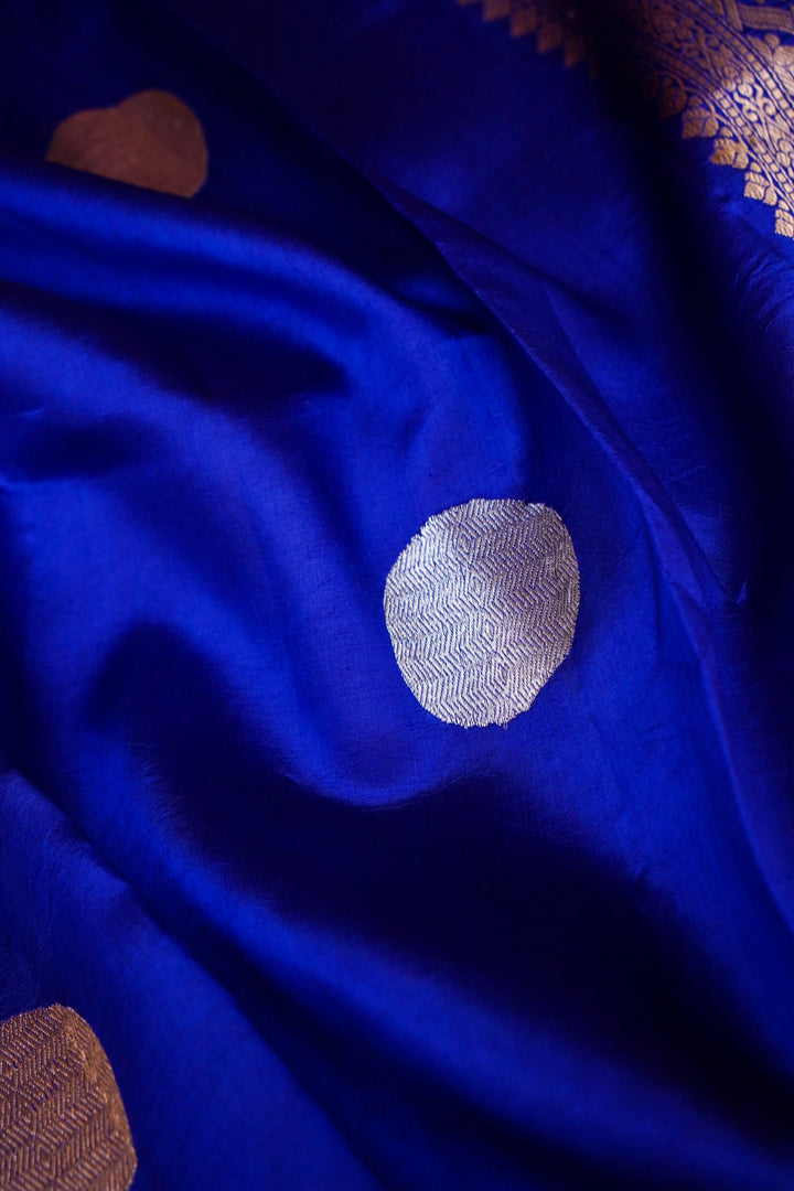 Handwoven Royal Blue Pure Katan Silk Gola Boota Saree