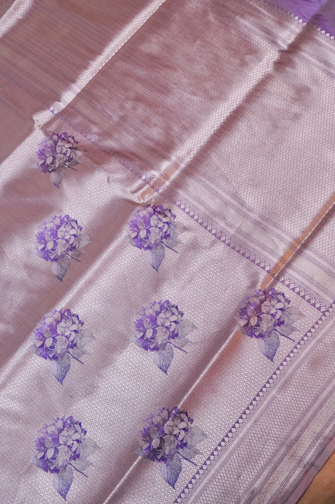 Violet Pure Katan Silk Banarasi Saree – Handcrafted Tanchoi Weave with Beautiful Figure Patterns