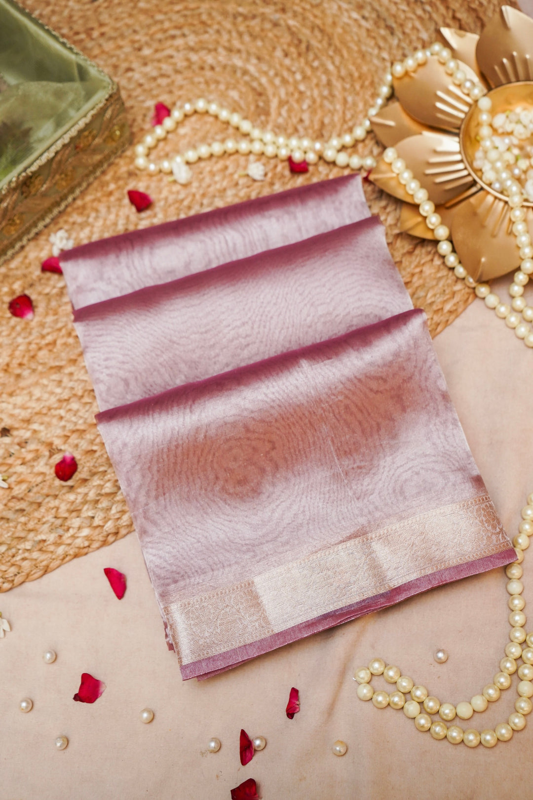 Pink Majesty Pure Banarasi Brocade Katan Silk Saree View 1