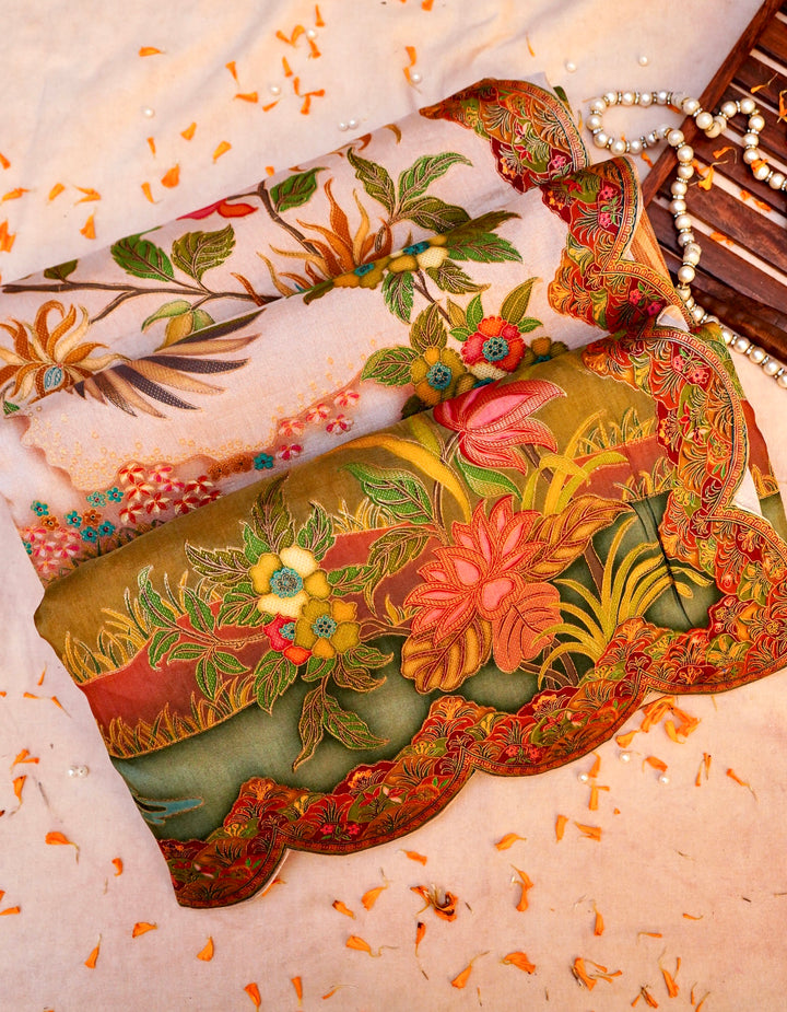 Whispers of Sage Off White Crepe Silk Saree Inspired by Nature’s Serenity