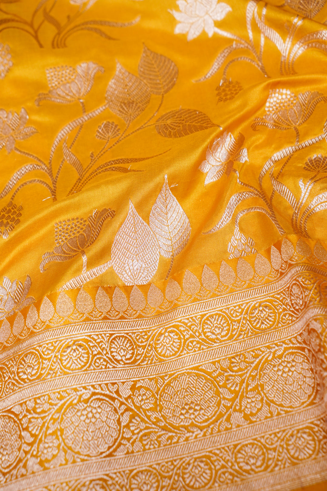 Yellow Haldi Wear Pure Banarasi Handloom Katan Silk Saree with Meenakari Pallu