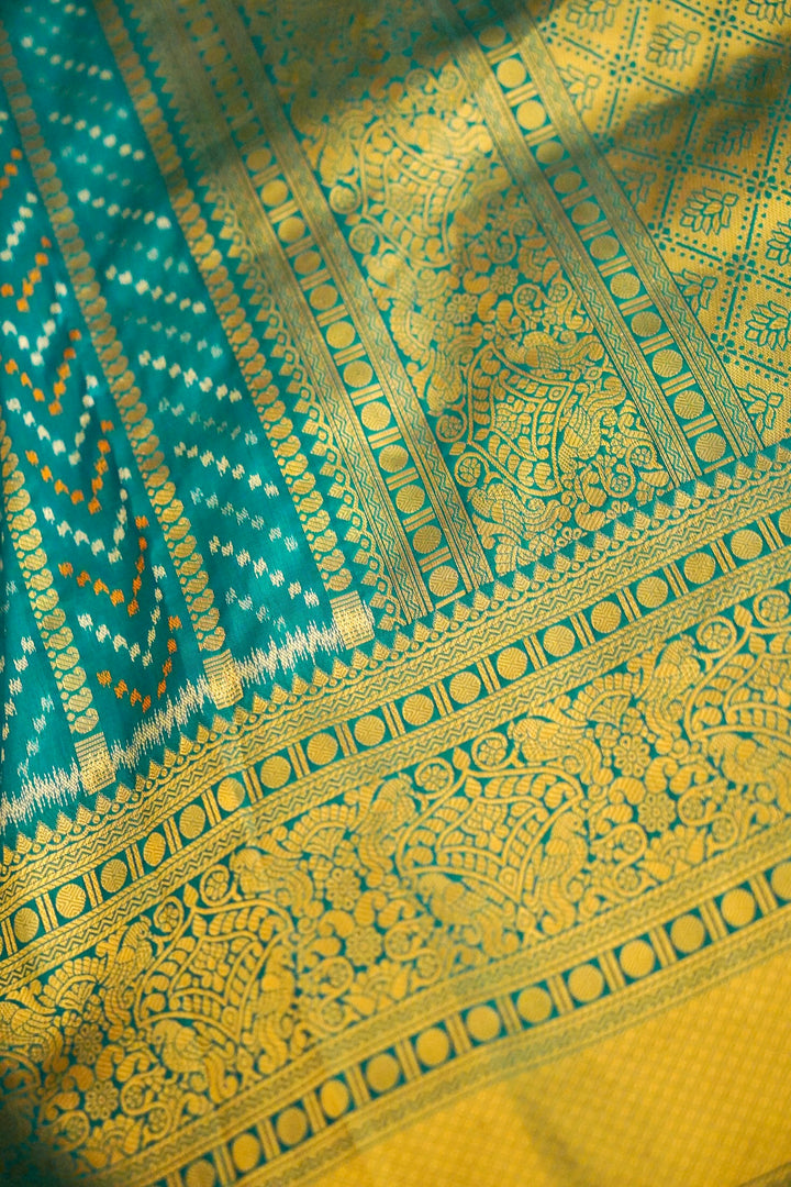 Rama Green Banarasi Silk Saree with Kanjivaram Bandhani Pattern